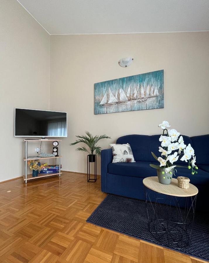 Apartments Tino & Leon ซูโกชัน ภายนอก รูปภาพ